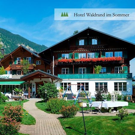 Hotel Waldrand Lenk Exterior photo