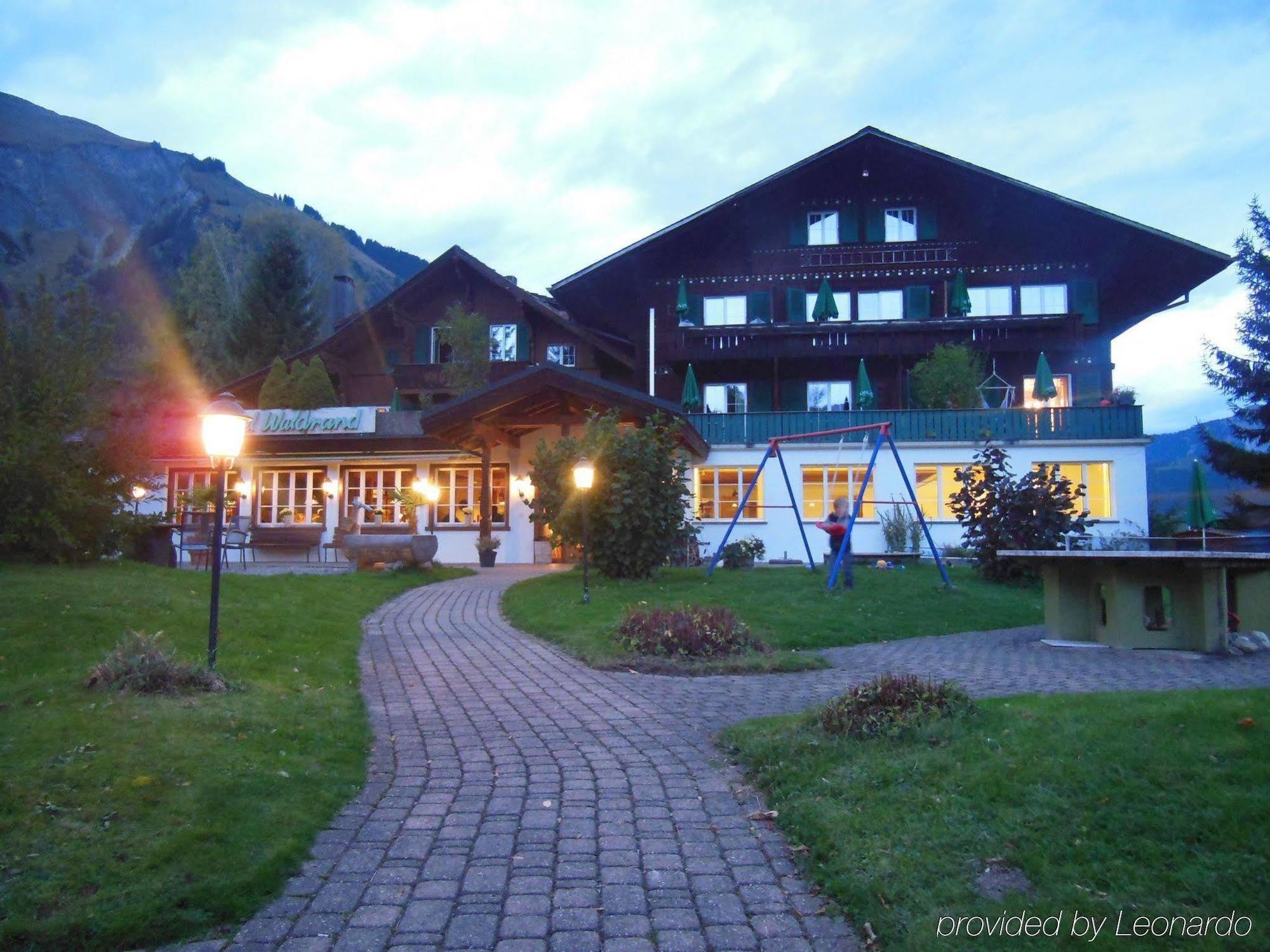 Hotel Waldrand Lenk Exterior photo